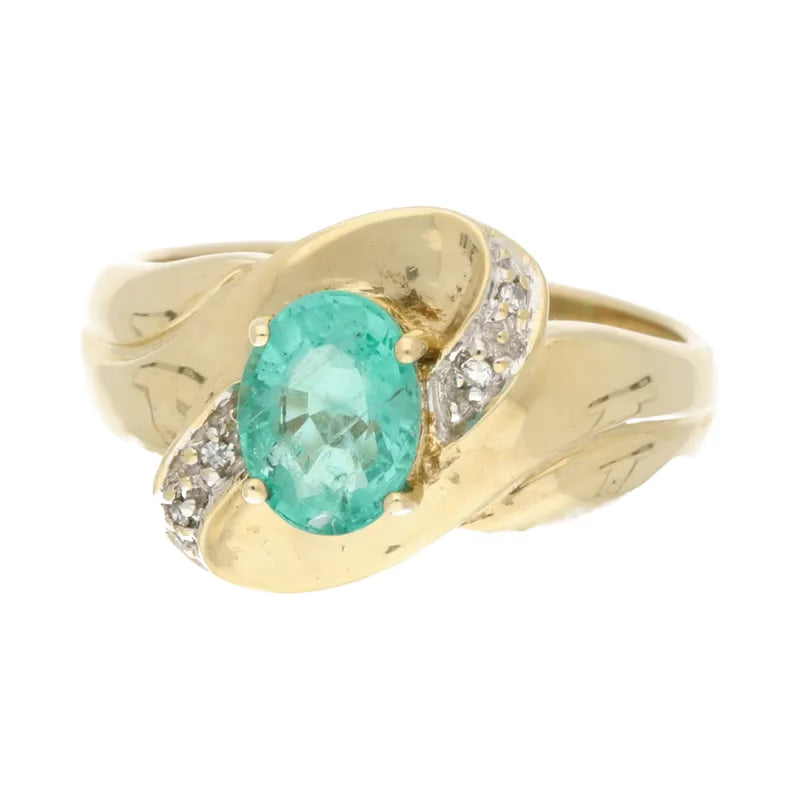 Pre-Owned 9ct Yellow Gold Emerald & Diamond Swirl Ring