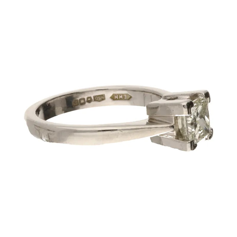 Pre-Owned Platinum 1ct Princess Cut Diamond Solitaire