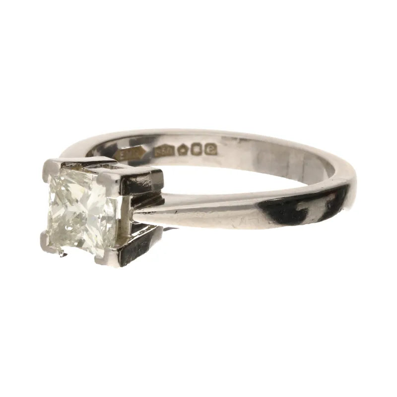Pre-Owned Platinum 1ct Princess Cut Diamond Solitaire