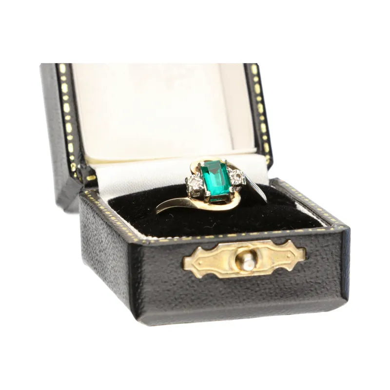 Pre-Owned 9ct Yellow Gold Synthetic Emerald & Diamond Set Swirl Ring