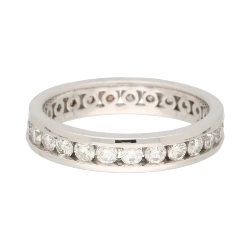 18ct White Gold with Palladium Diamond Ring256809