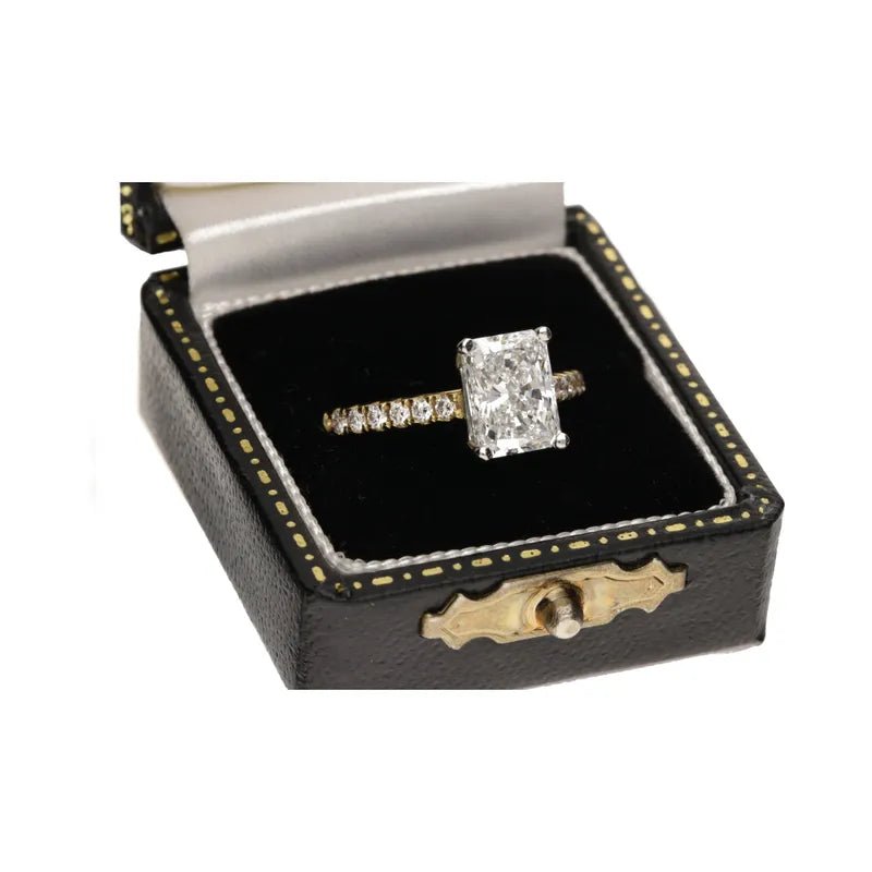 18ct Yellow Gold & Platinum 2.0ct Radiant Cut Lab Grown Diamond Ring271664