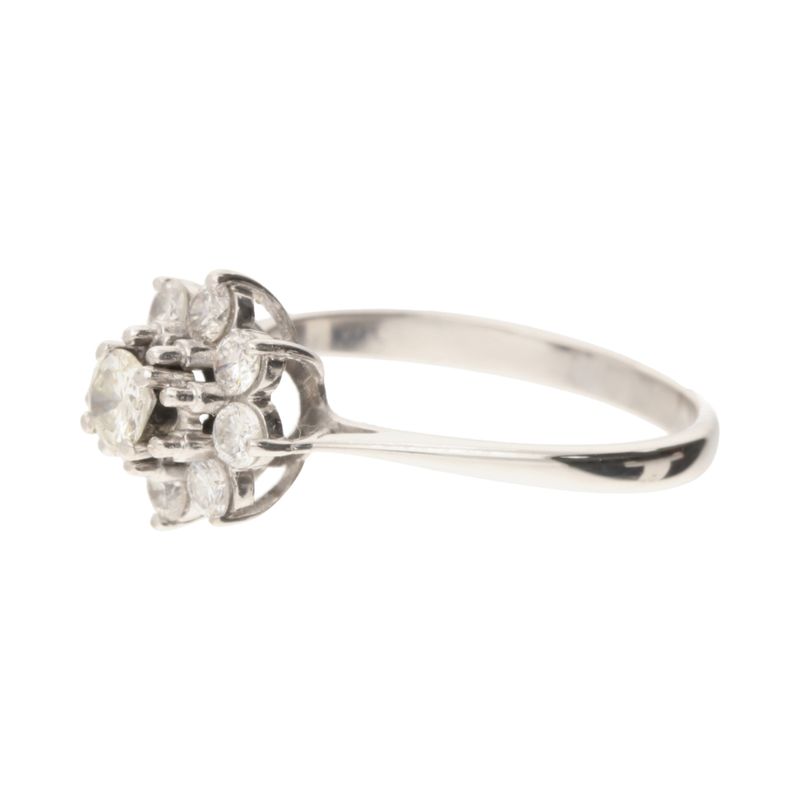 Pre-Owned 18ct White Gold Diamond Flower Cluster Ring