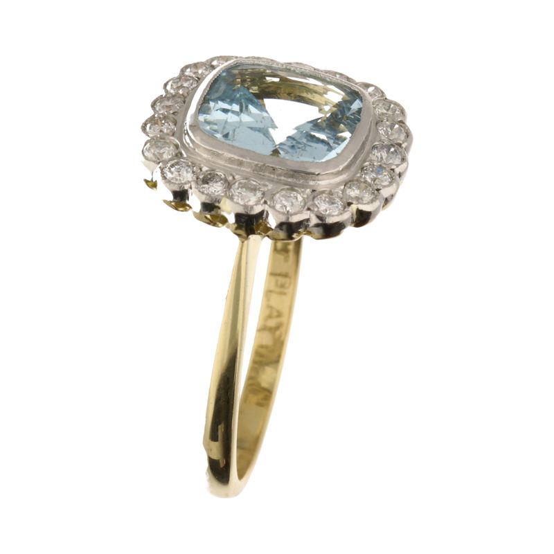 Pre-Owned 18ct Yellow Gold & Platinum Cushion Cut Aquamarine Ring