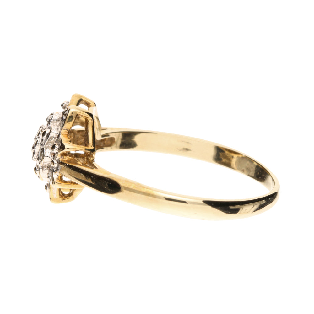 Pre-Owned 9ct Yellow Gold Diamond Set Flower Cluster Ring