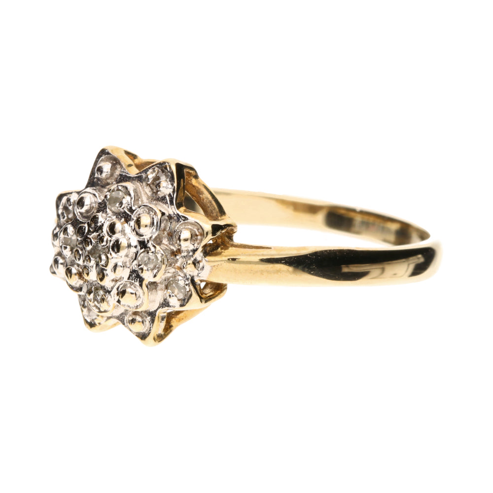 Pre-Owned 9ct Yellow Gold Diamond Set Flower Cluster Ring