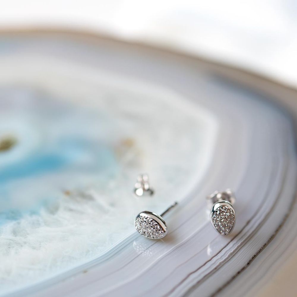 Kit Heath Coast Pebble Glisten Pave CZ Stud Earrings 30188CZ
