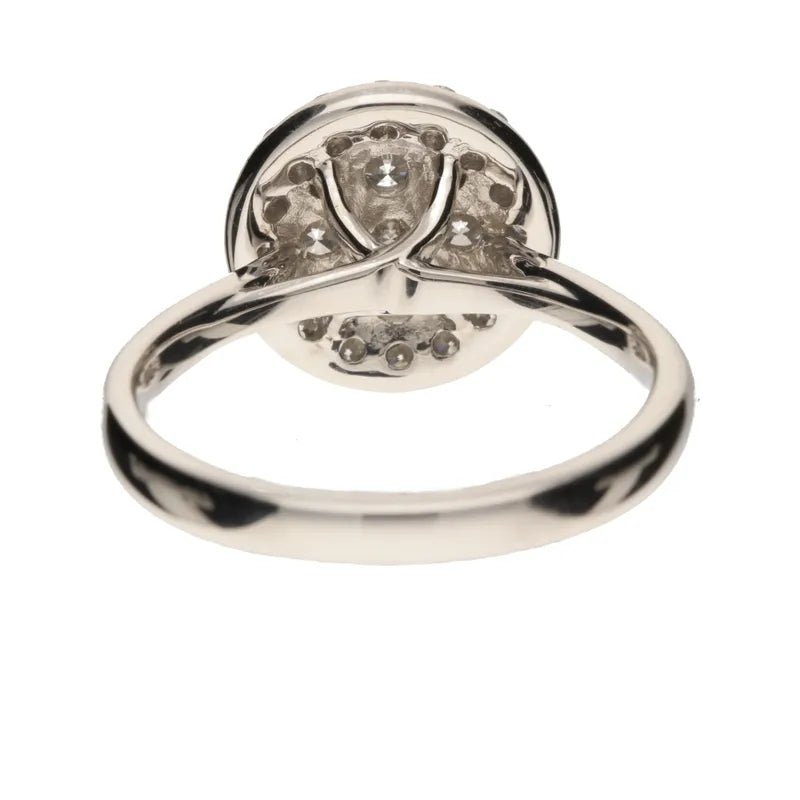 9ct White Gold 1ct Diamond Cluster Ring258737