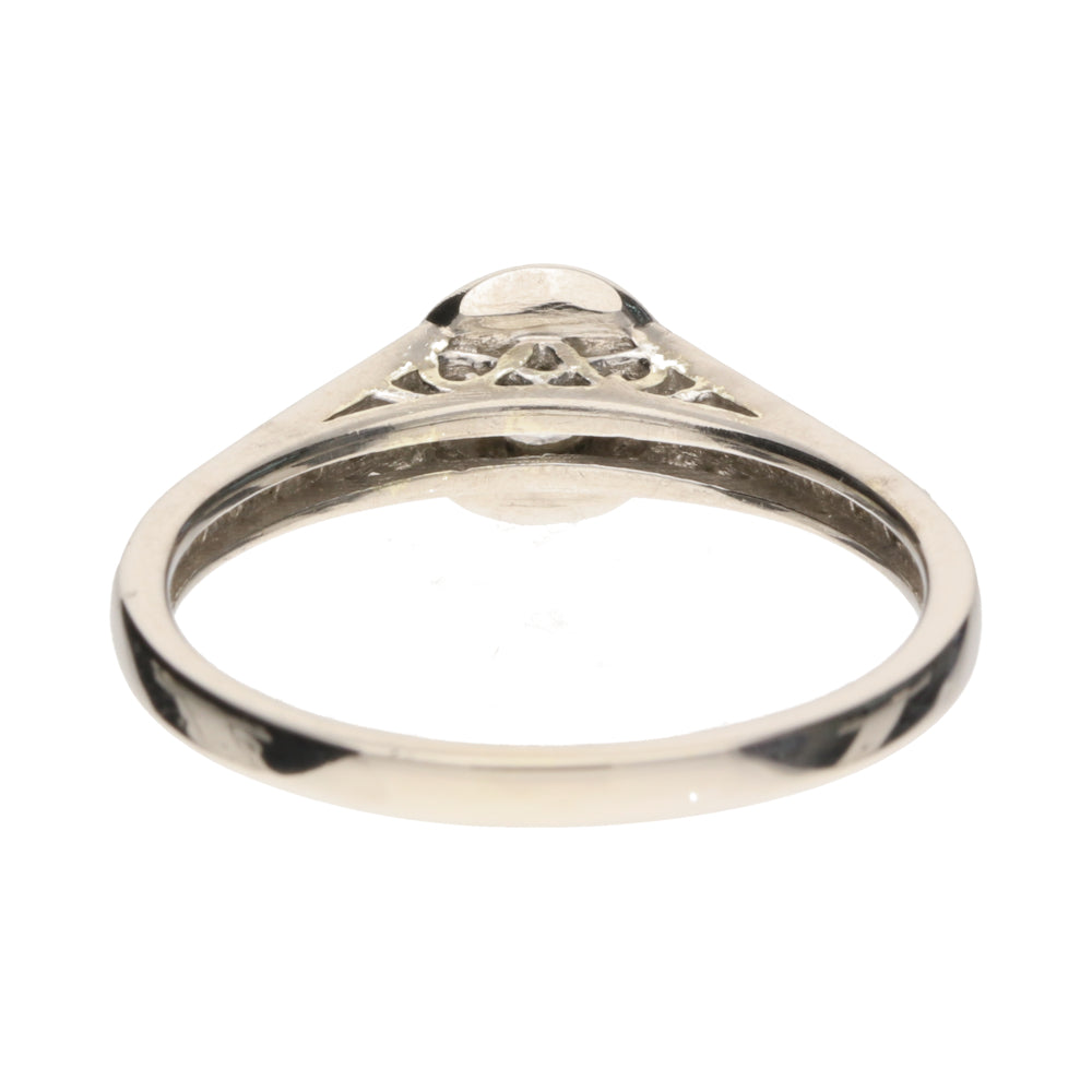 Pre-Owned 9ct White Gold Round Cut Diamond Halo Cluster Ring