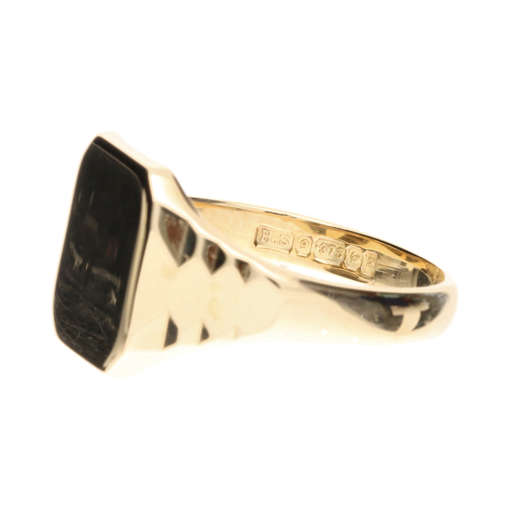 Pre-Owned 9ct Yellow Gold Gents Cushion Cut Signet Ring