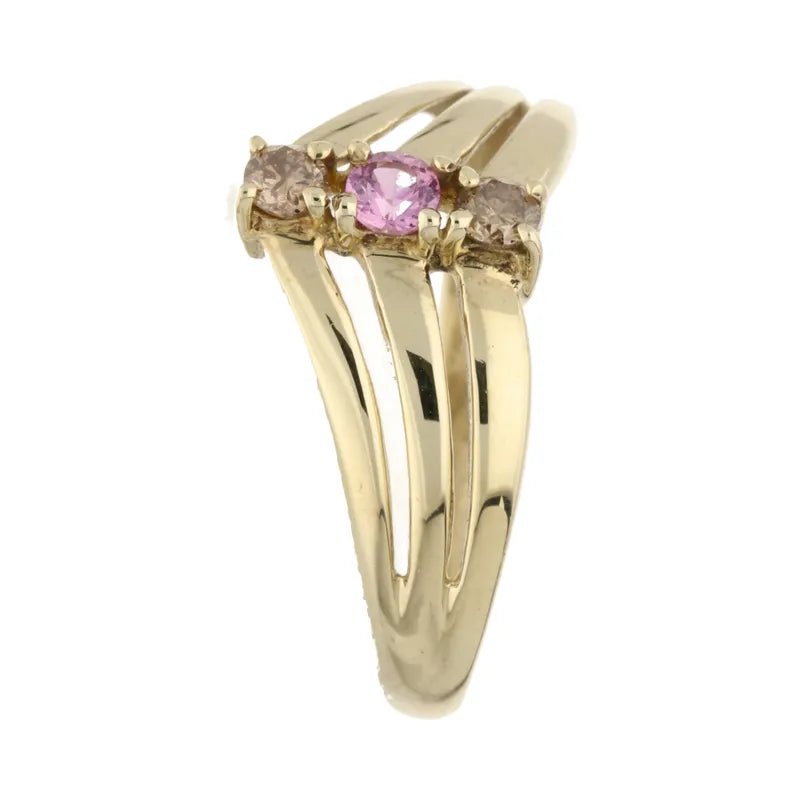 Beautifully Crafted Pre - Owned 9ct Gold Pink and Champagne Ring2026W35-24-1