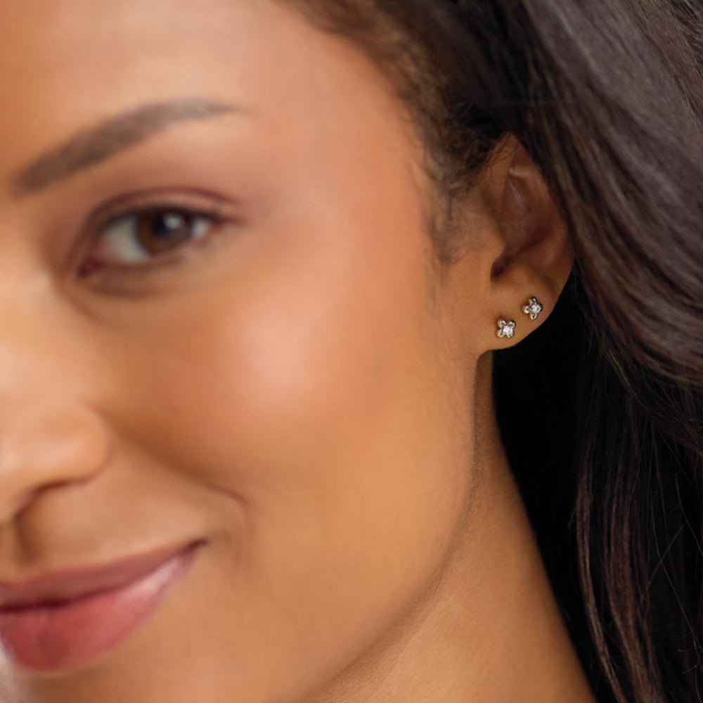 Kit Heath Blossom Flyte Honey Flower Glitz Mini Stud Earrings 30336CZ278757