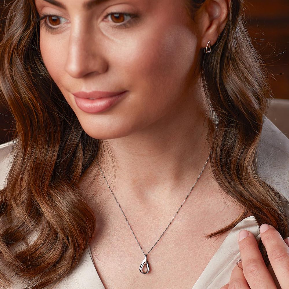 Kit Heath Serenity Loop Dainty Stud Earrings 41182RP276084