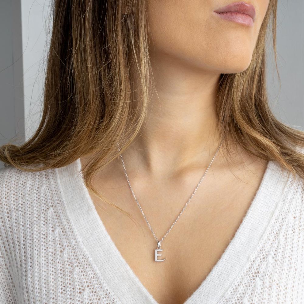 Kit Heath Signature Skript Capital E 18" Necklace 9198RPE276143