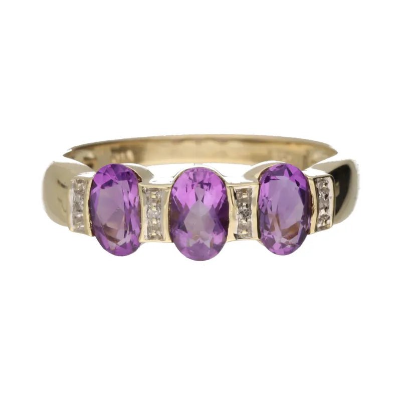 Opulent Pre - Owned 9ct Yellow Gold Amethyst & Diamond Cluster Ring2026W37-10-6