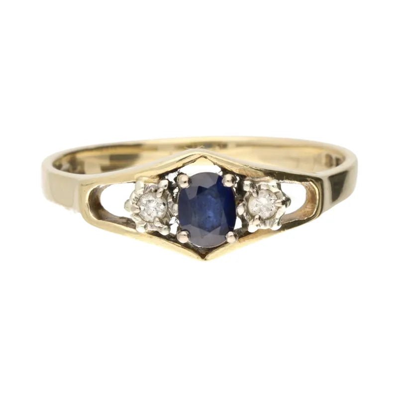 Opulent Pre - Owned 9ct Yellow Gold Sapphire & Diamond Openset Ring2026W36-5-16