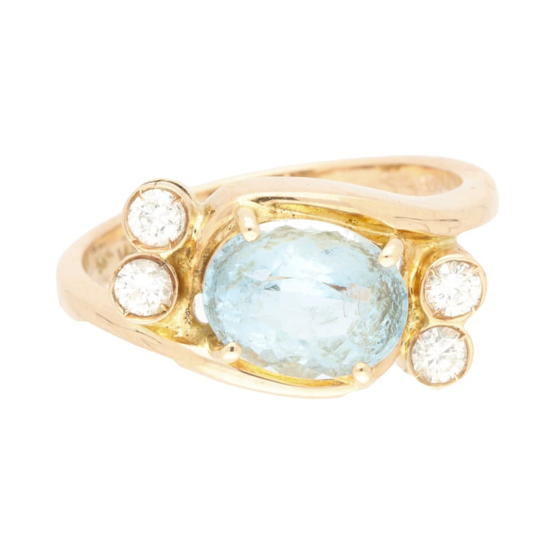 Pre - Owned 14ct Yellow Gold Aquamarine & Diamond Set Cluster Ring