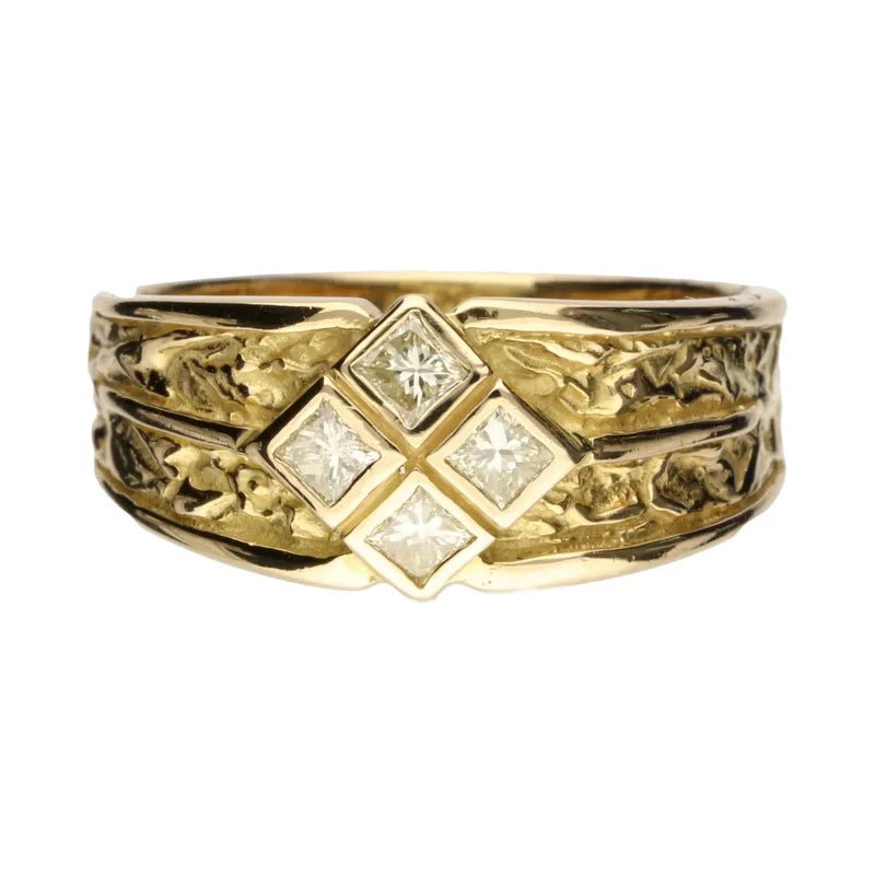 Pre - Owned 14ct Yellow Gold Vintage Style Diamond Ring266729