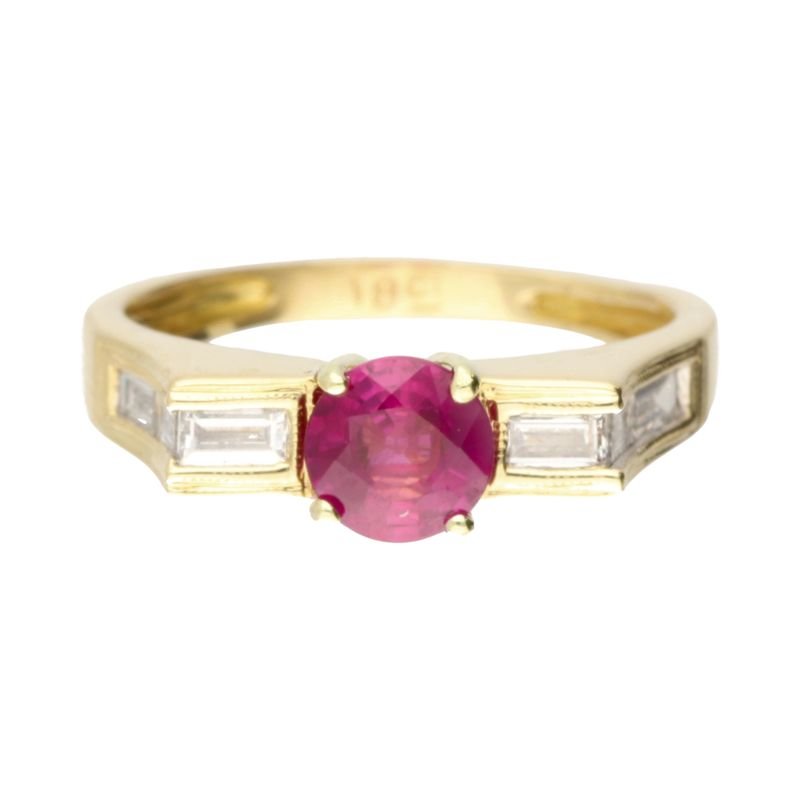 Pre - Owned 18ct Yellow Gold Ruby & Baguette Cut Diamond Ring276240