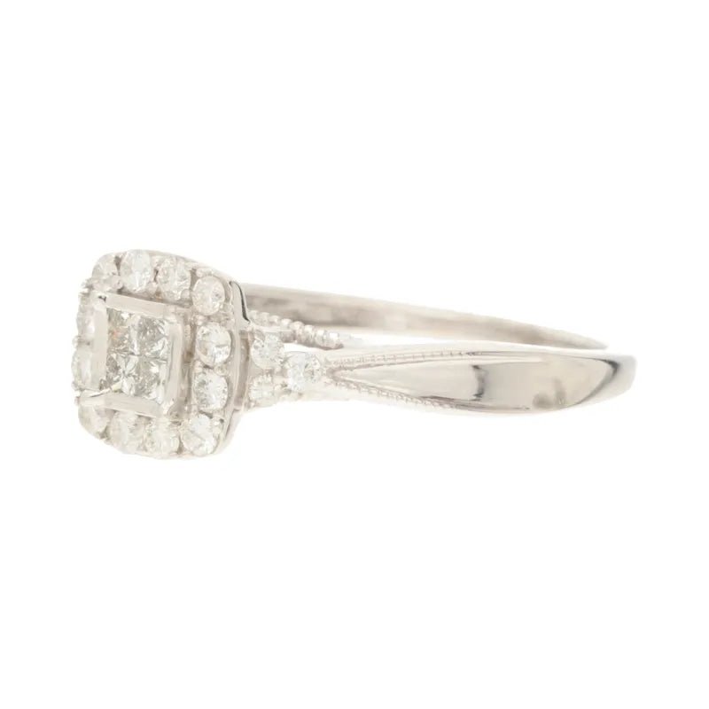 Pre - Owned 9ct White Gold Princess/Round Cut Diamond Engagement Ring 0.40ct2026W30-11-16