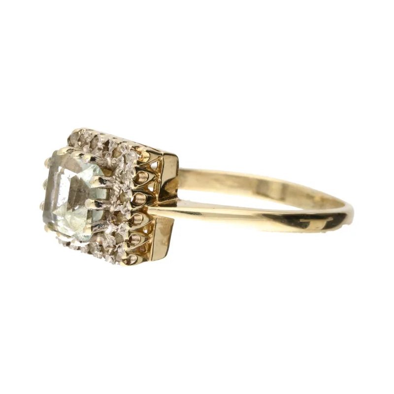 Pre - Owned 9ct Yellow Gold Aqua & Diamond Cluster Ring2026W31-21-6