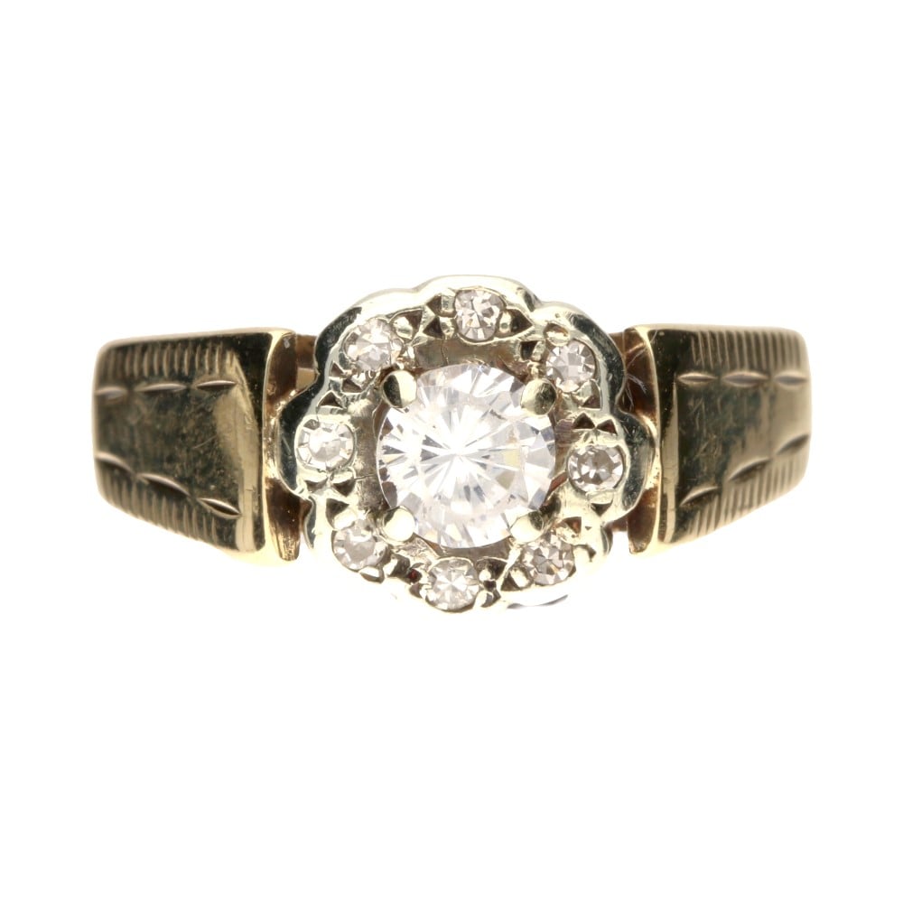 Pre - Owned 9ct Yellow Gold CZ & Diamond Set Halo Cluster Ring