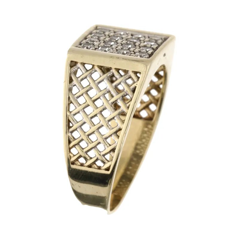 Pre - Owned 9ct Yellow Gold Gents CZ Signet Ring2026W30-6-6