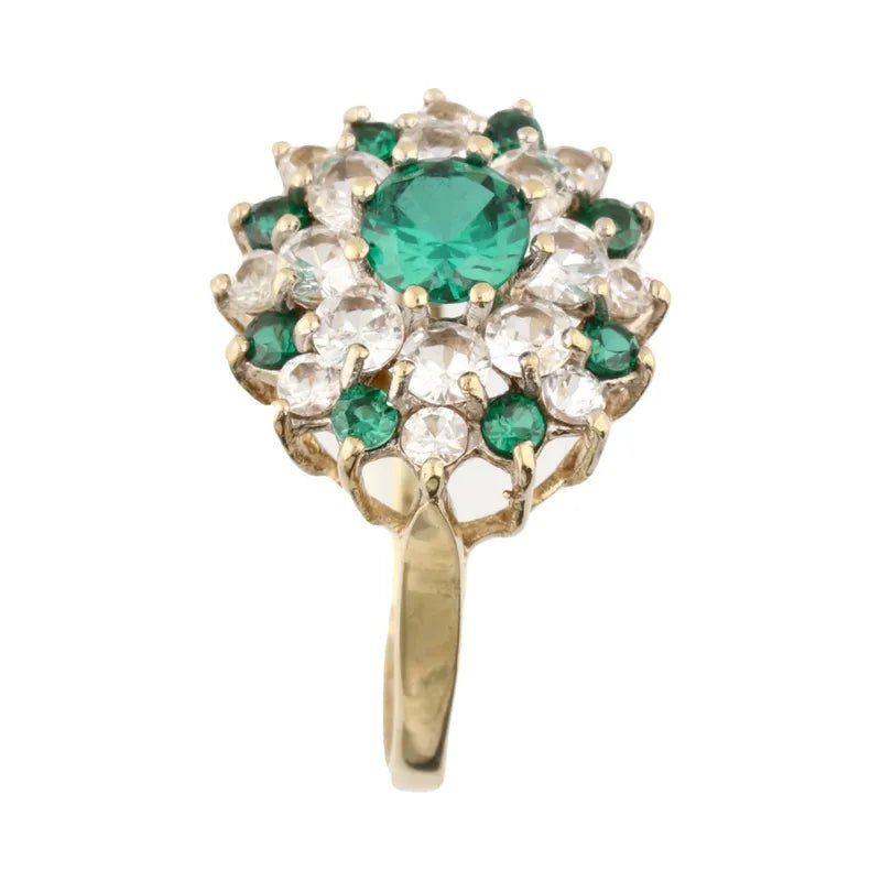 Pre - Owned 9ct Yellow Gold Green/Clear CZ Cluster Ring2026W31-22-6