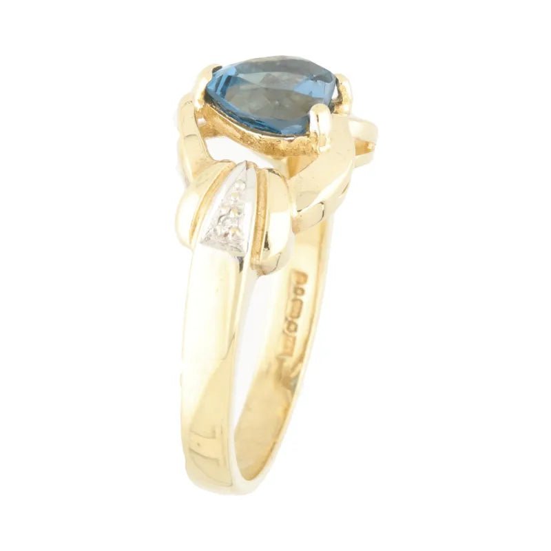 Pre - Owned 9ct Yellow Gold Heart Cut Blue Topaz & Diamond Openset Ring2025W14-1-1