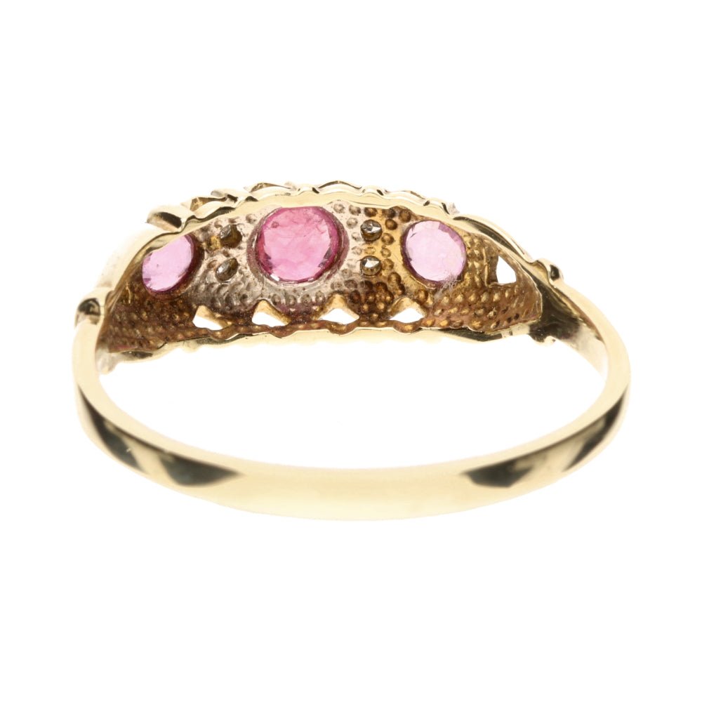 Pre - Owned 9ct Yellow Gold Ruby & Diamond Carved Head Ring.