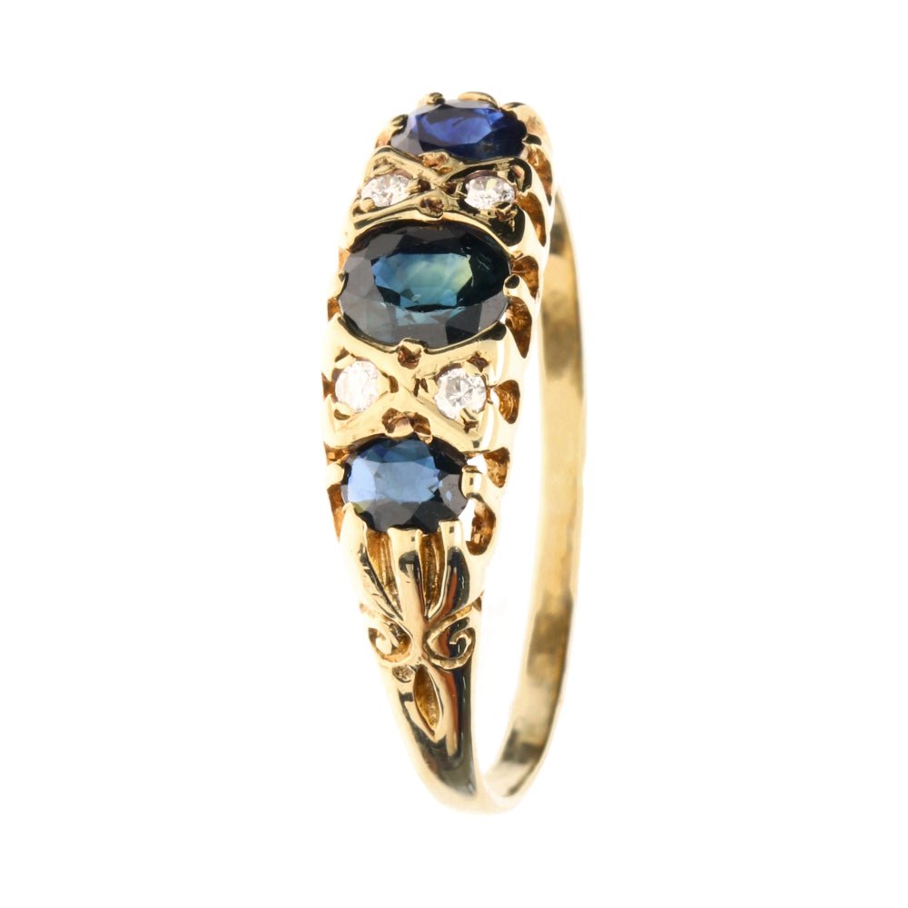 Pre - Owned 9ct Yellow Gold Sapphire & Diamond Set Vintage Ring