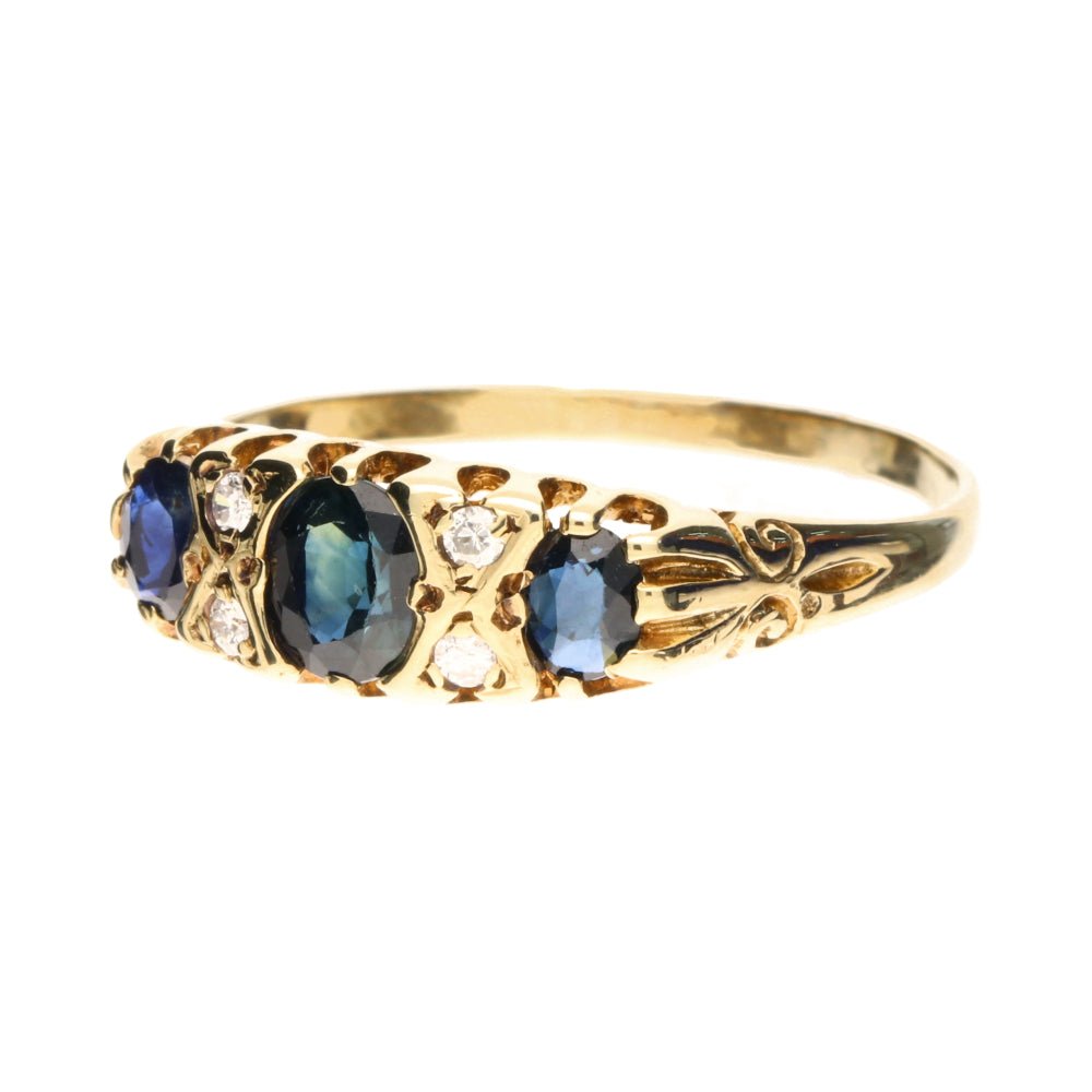 Pre - Owned 9ct Yellow Gold Sapphire & Diamond Set Vintage Ring
