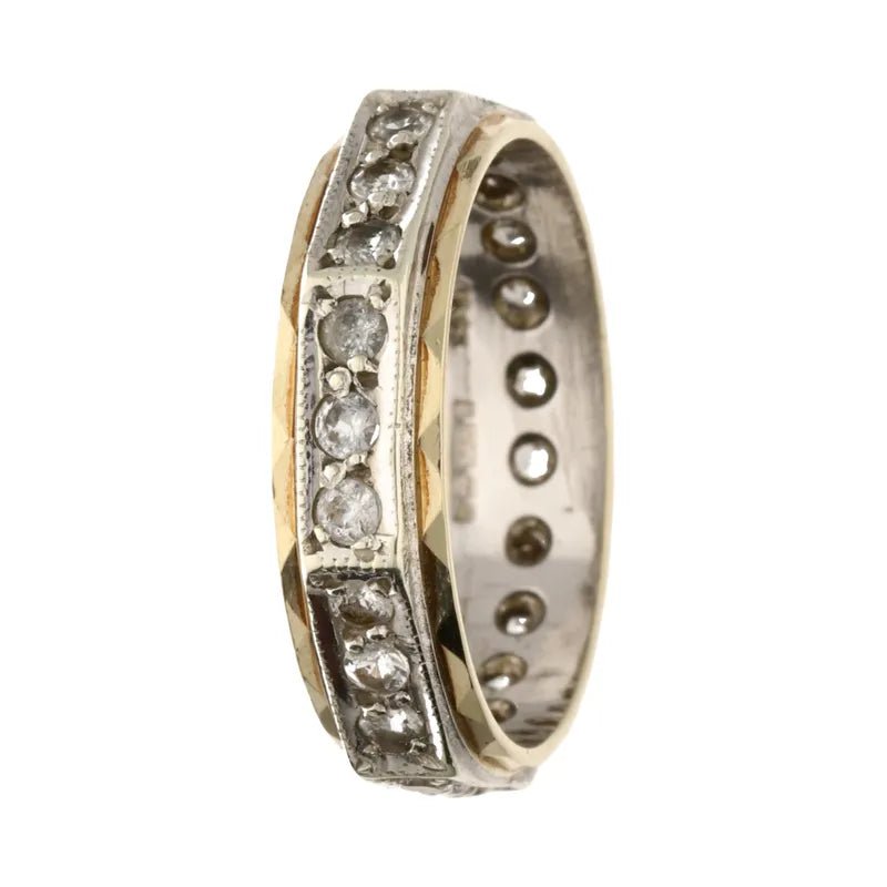 Pre - Owned 9ct Yellow & White Gold Octogonal CZ Band2026W34-25-6