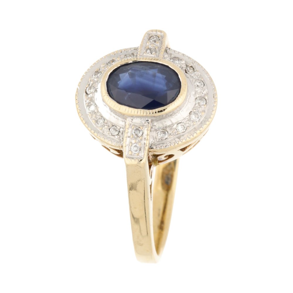 Pre - Owned 9ct Yellow & White Gold Vintage Oval Sapphire & Diamond Ring