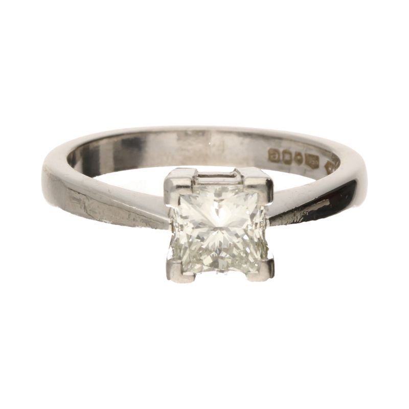 Pre - Owned Platinum 1ct Princess Cut Diamond Solitaire276233