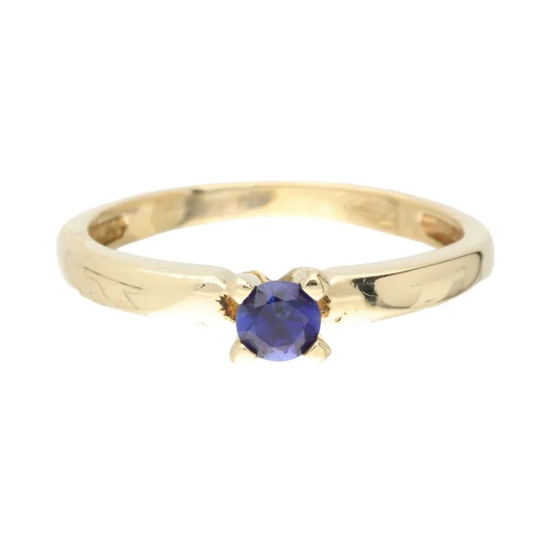 Striking Pre - Owned 9ct Gold 4 Claw Round Cut Sapphire Ring2026W35-19-1