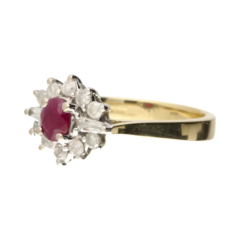 Pre-Owned 9ct Yellow Gold Ruby & Dimond Cluster Ring