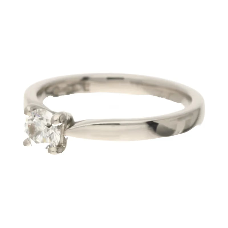 Pre-Owned Platinum VVS2 Diamond Engagement Ring Colour F