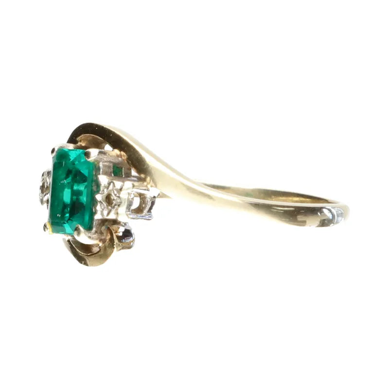 Pre-Owned 9ct Yellow Gold Synthetic Emerald & Diamond Set Swirl Ring