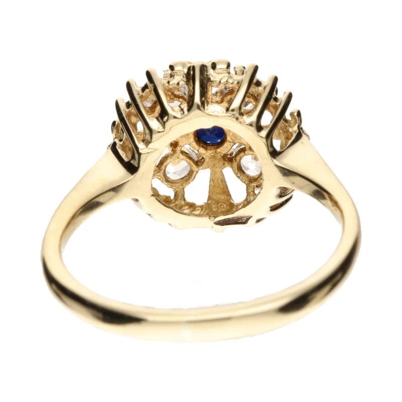 Pre-Owned 9ct Yellow Gold Blue/Clear CZ Openset Ring
