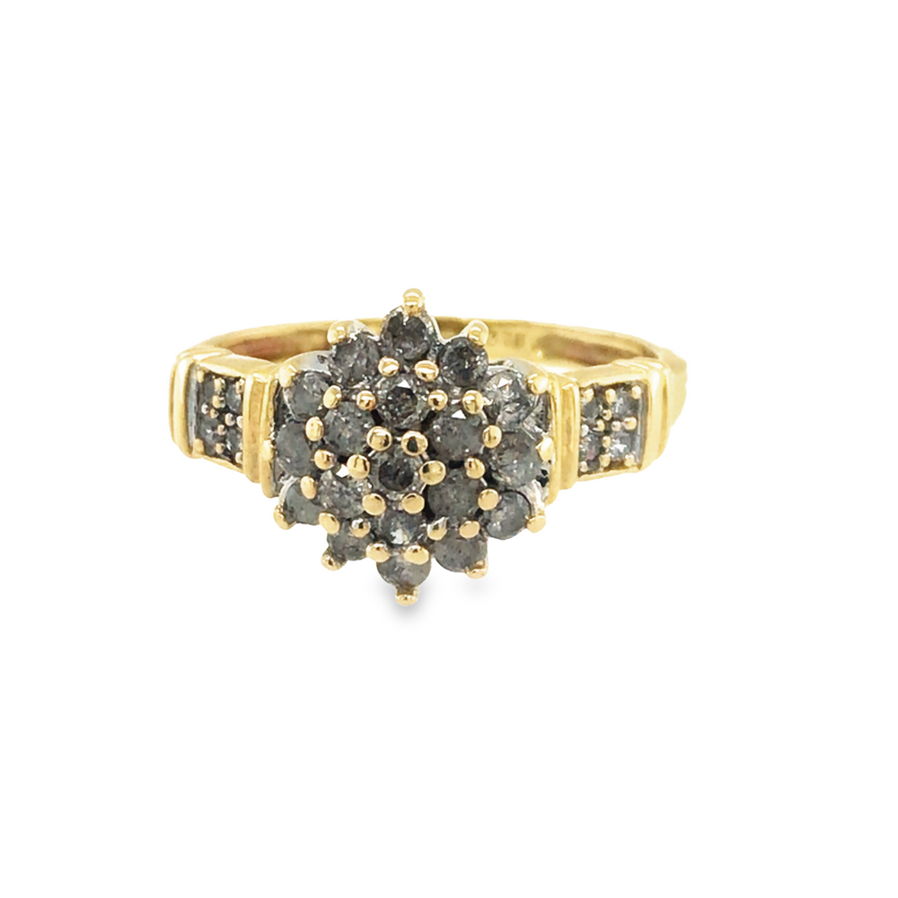 Pre-Owned 9ct Yellow Gold Diamond Cluster Ring 2.35g image 0