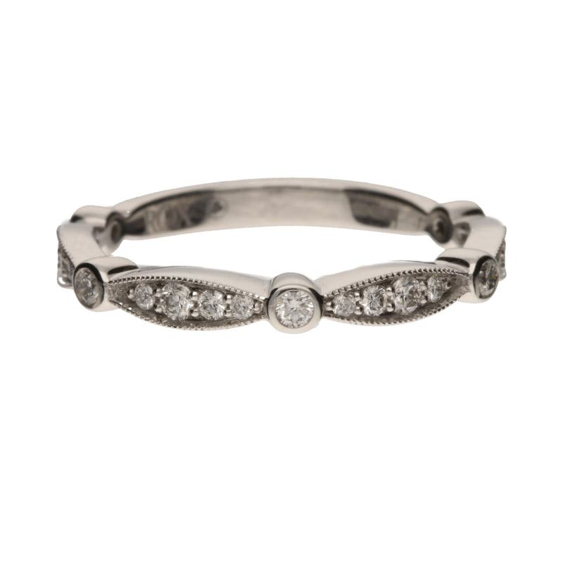 18ct White Gold 0.25ct Diamond Vintage Style Ring