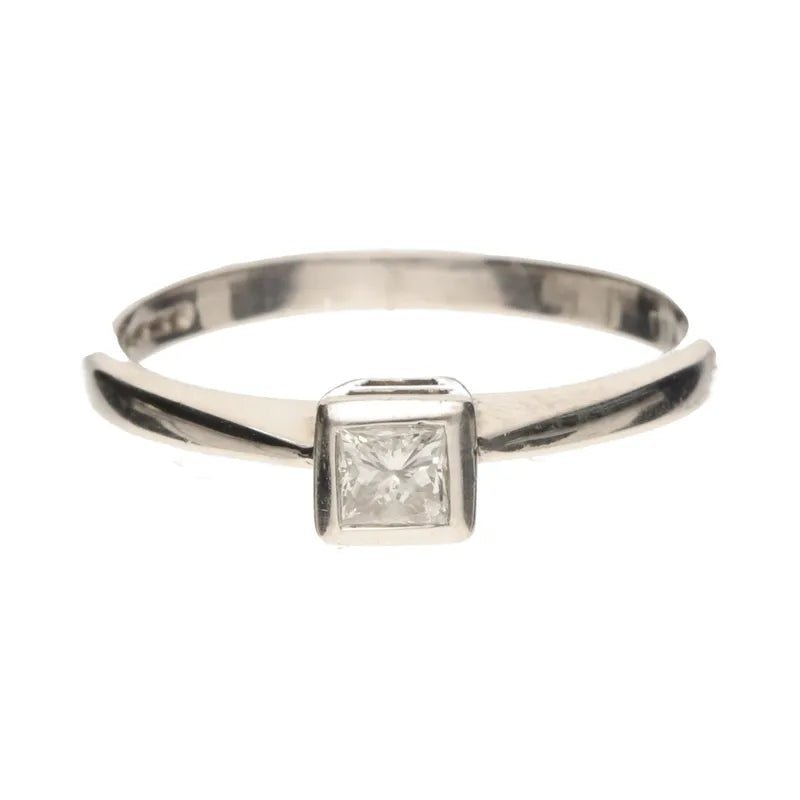 18ct White Gold Princess Cut Diamond Solitaire 0.20ct271144