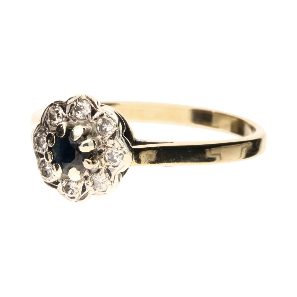 Pre-Owned 9ct Yellow Gold Diamond &amp; Sapphire Cluster Ring