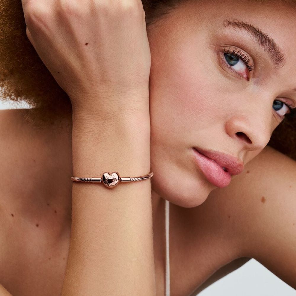 PANDORA Moments Heart Clasp Snake Chain Bracelet 583050C00