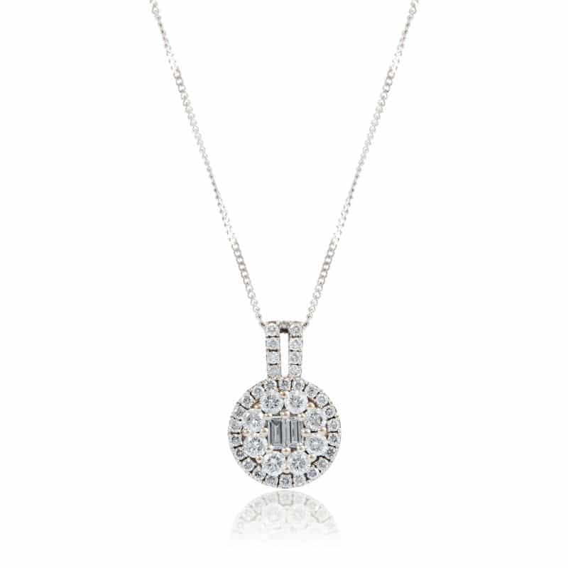 Pre-Owned 18ct White Gold Diamond Round Cluster Pendant image 0