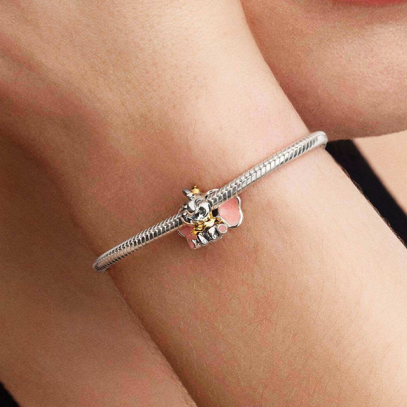 PANDORA Disney Dumbo Charm 764023C01