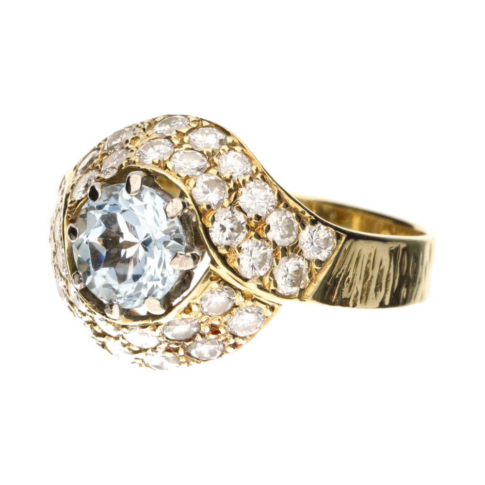 Pre-Owned 18ct Yellow Gold Blue Topaz &amp; Diamond Cluster Ring