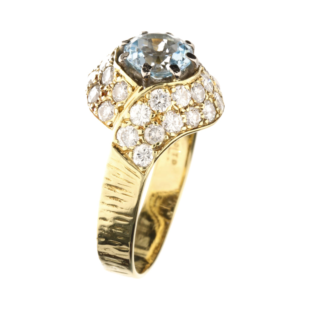 Pre-Owned 18ct Yellow Gold Blue Topaz &amp; Diamond Cluster Ring