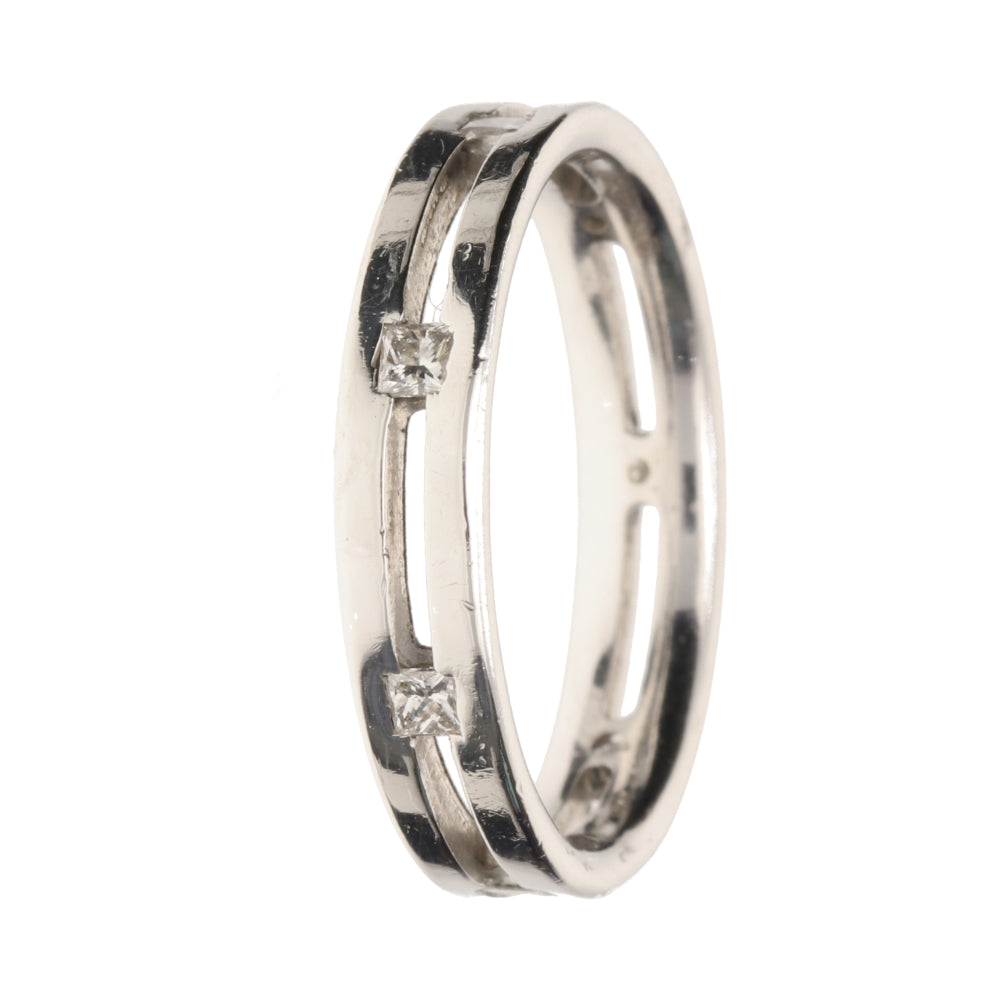 Pre-Owned 18ct White Gold Openwork Princess Cut Diamond Set Ring,